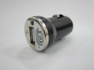 Автомобильное зарядное устройство USB 